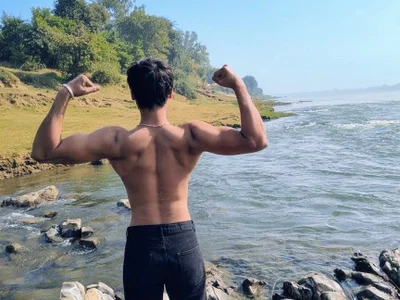 khiladi444