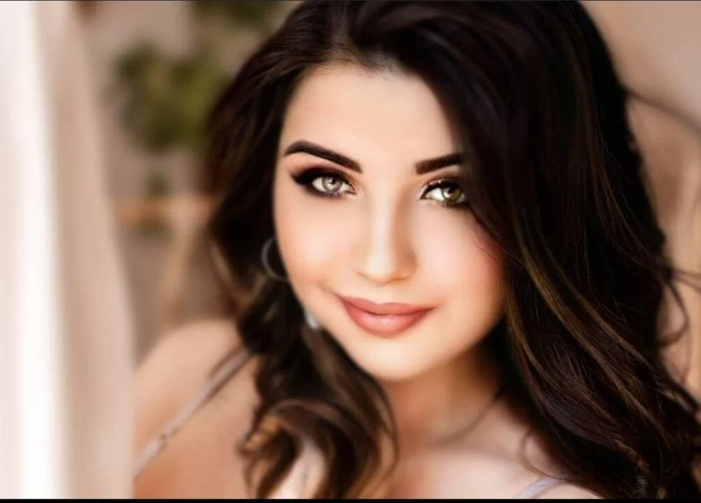 Malibu_777's Offline Chat Room
