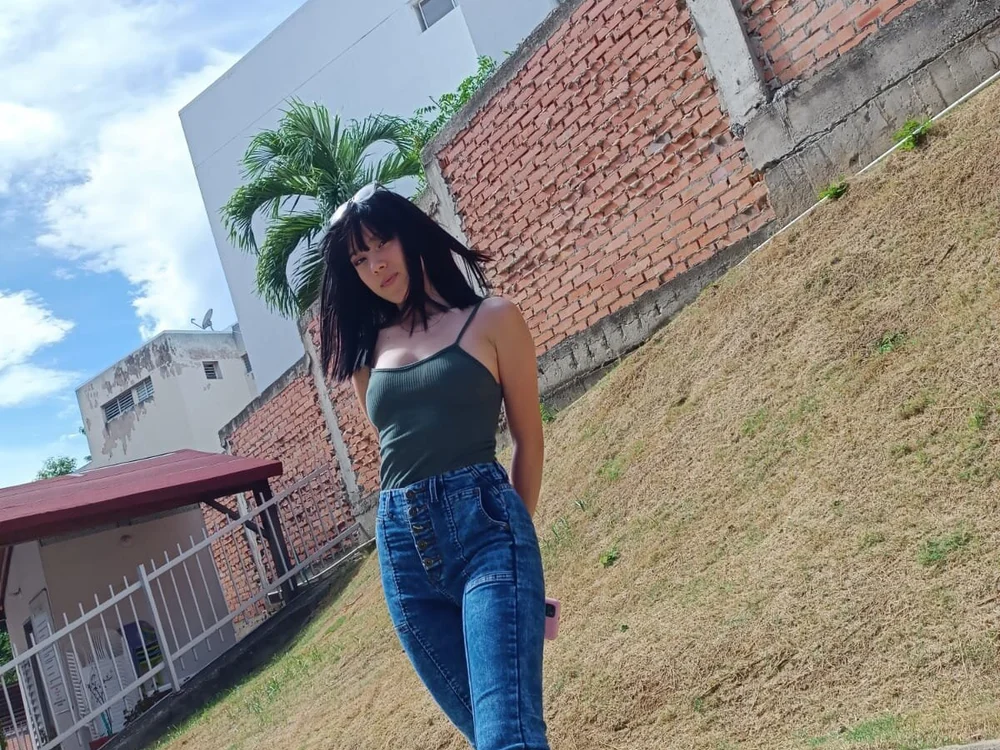 Prety_Lolitas' Offline XXX Chat