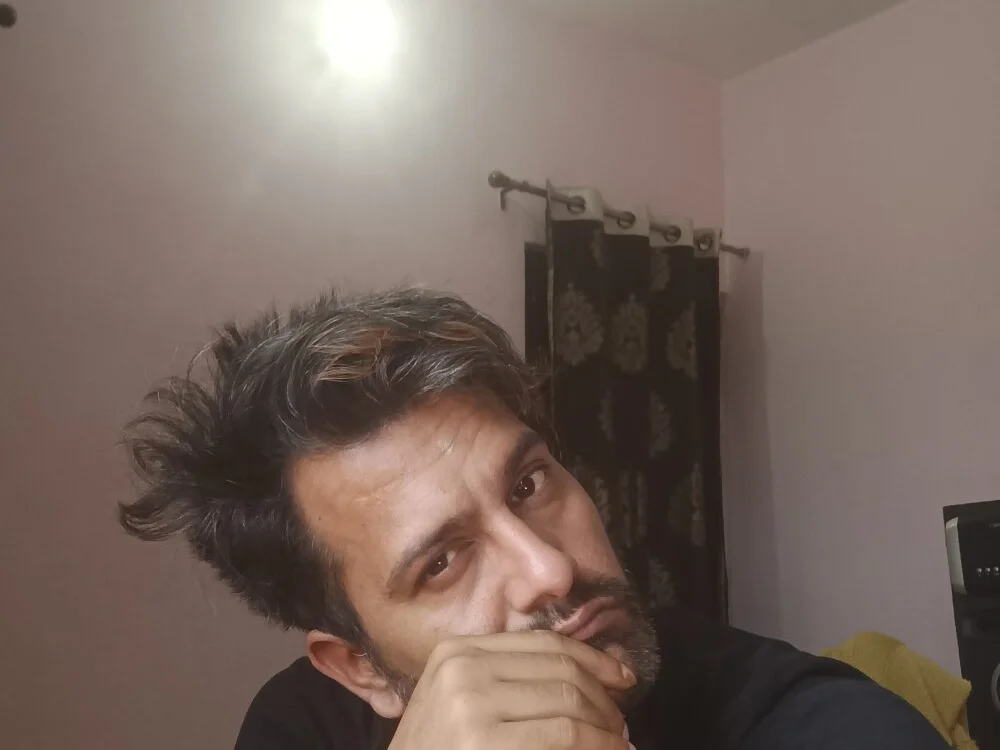 DADDYOFALLDADDY 離線 XXX 聊天