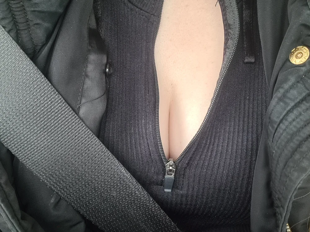 sexy_sophfun's Offline XXX Chat