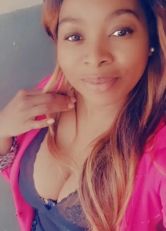 CARAMELSEXYO7 Offline Chatrum
