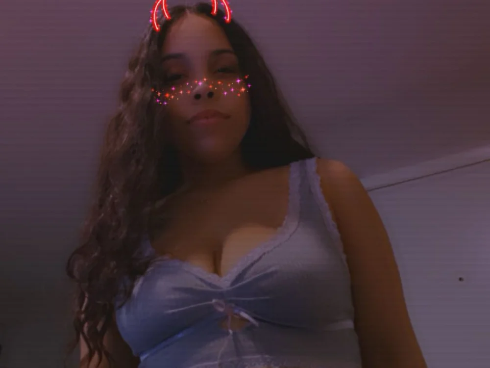 Chatroom XXX hors ligne de Negritaladiabla