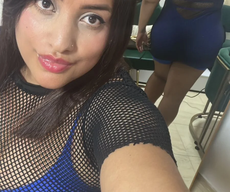 Tifanny_lovee's Offline XXX Chat