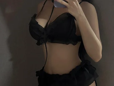 gugu0022 on StripChat