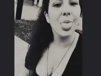 Malditalocaperra's Offline XXX Chat