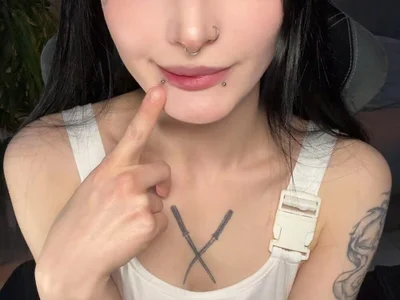 -Misha- on StripChat