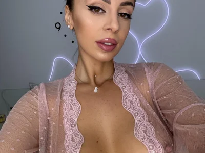 HayleyBlair on StripChat