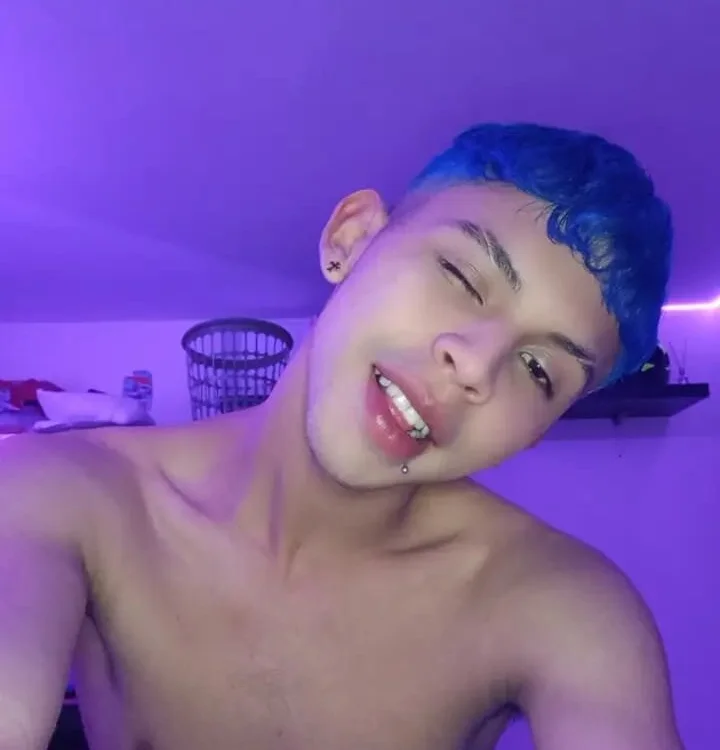 Princeapolo_anki's Offline XXX Chat