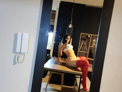 laly_mariana profile