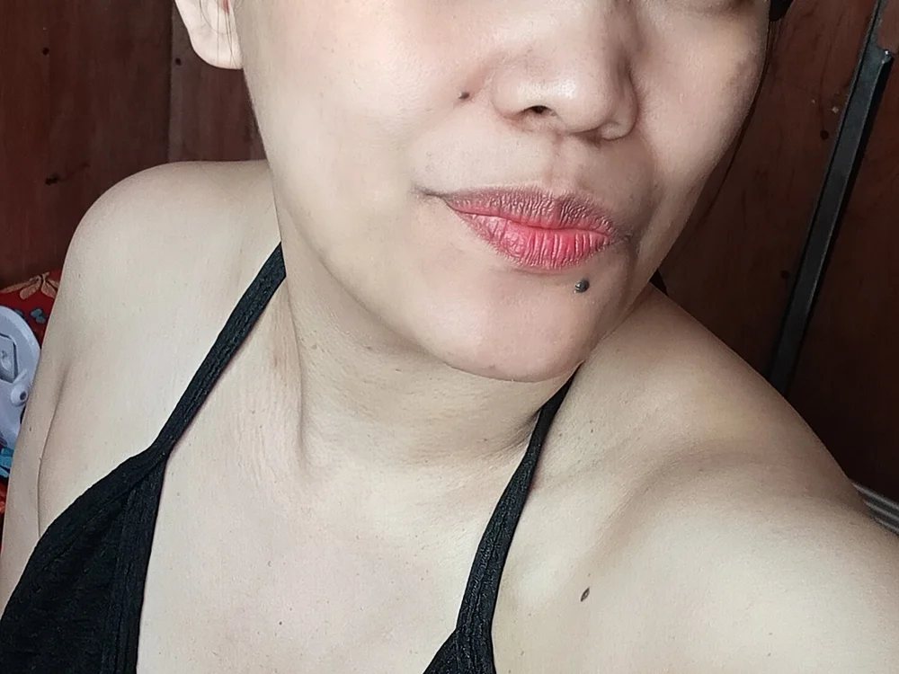 blurred_milf25 offline chatrum