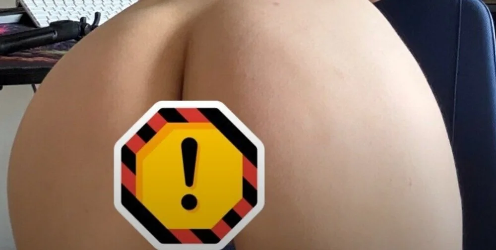 futaqueen_game Chat XXX offline