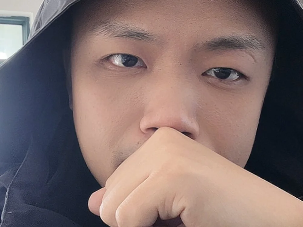 HarryQS Adlı Modelin Çevrimdışı XXX Sohbeti