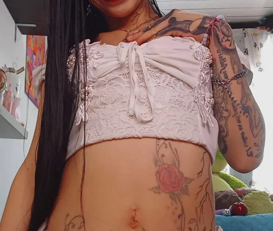 ZoeDeuth-'s Offline XXX Chat