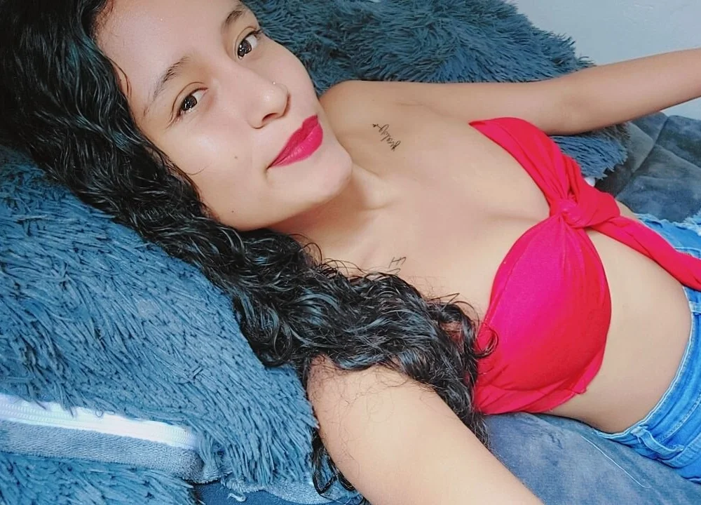 Rosa_Sweet_'s Offline Chat Room