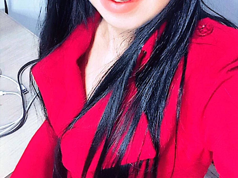 Zoe_Queenx69 offline chatrum
