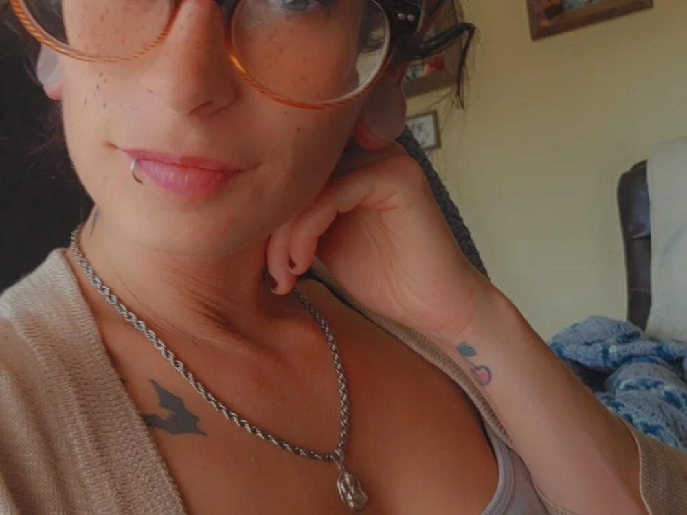 DuchessMoonfang Chat XXX offline