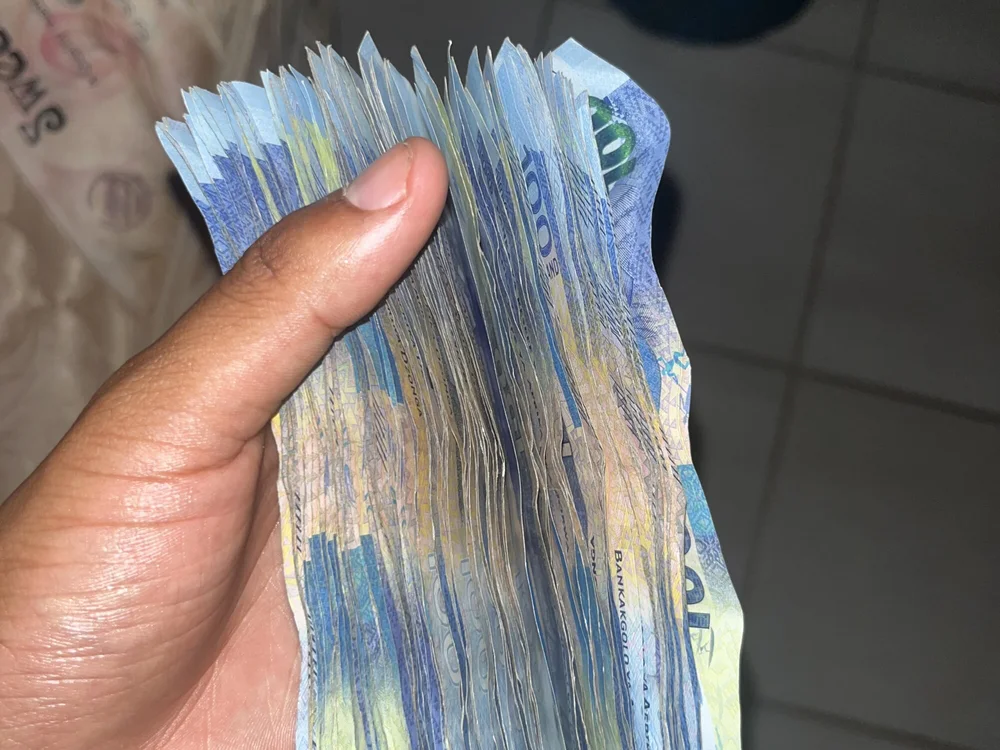 Prettylarge 离线XXX聊天