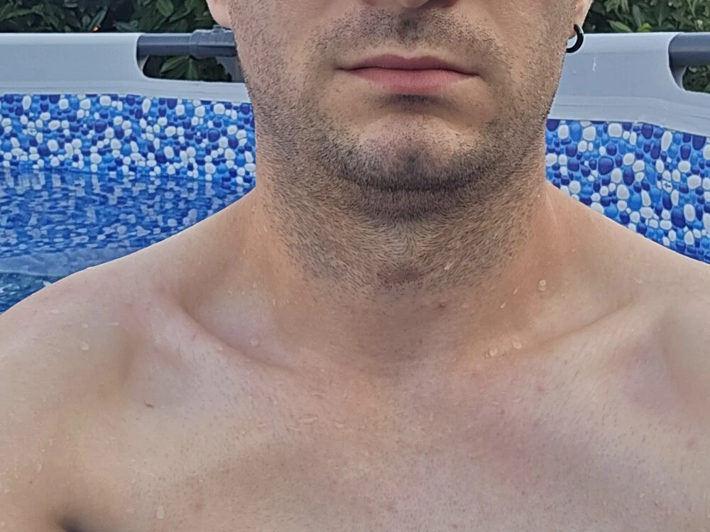 Stipan9999 Chat XXX Ngoại tuyến