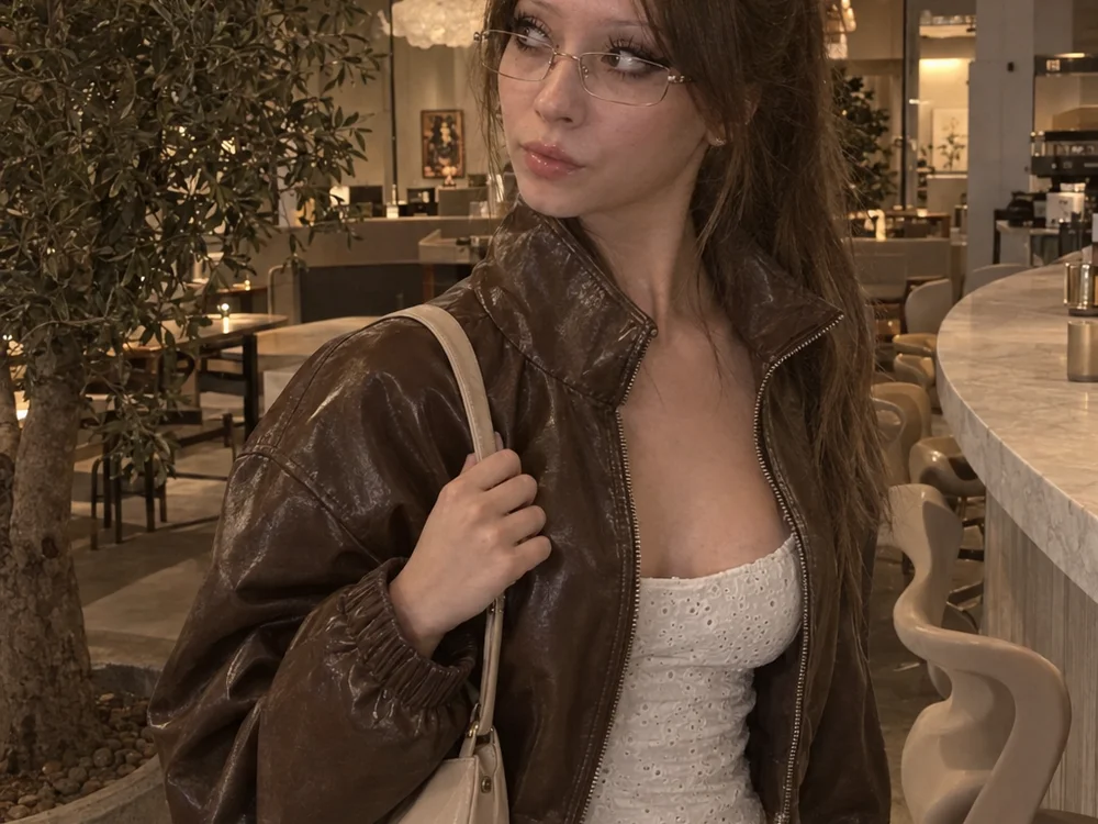 KoriLevander Offline XXX-chat