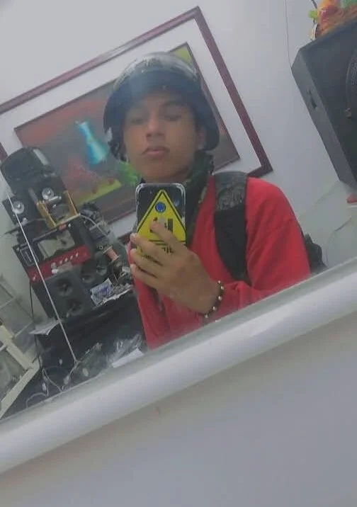 lewis1005 Obrolan XXX Offline