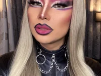 MadammeGiaX's webcam live show