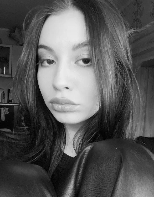 MoranaCarter's Offline XXX Chat
