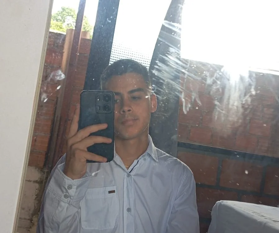 totoro_239: συνομιλία ΧΧΧ εκτός σύνδεσης