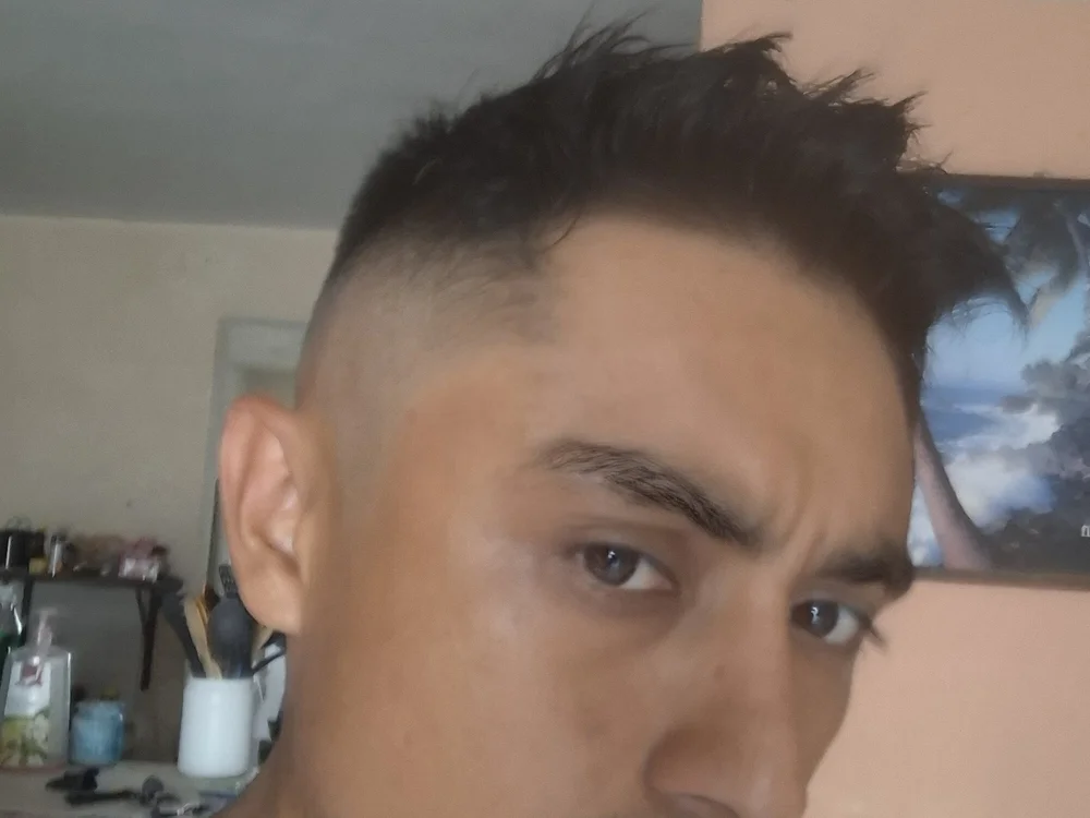 Abi420420@xh: офлайн-секс-чат