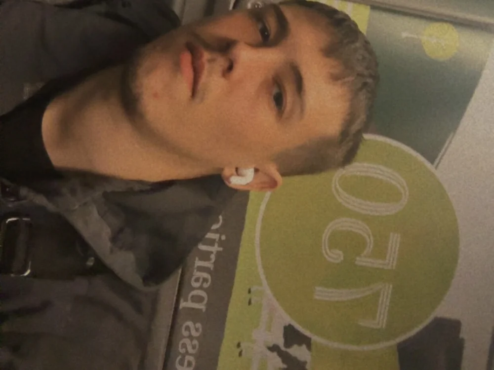 Banandgdjrb offline chatrum