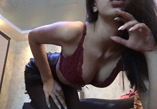 Jasmin_Moonlight's Offline XXX Chat