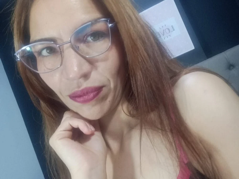 ห้องแชทออฟไลน์ของ LizyMartin