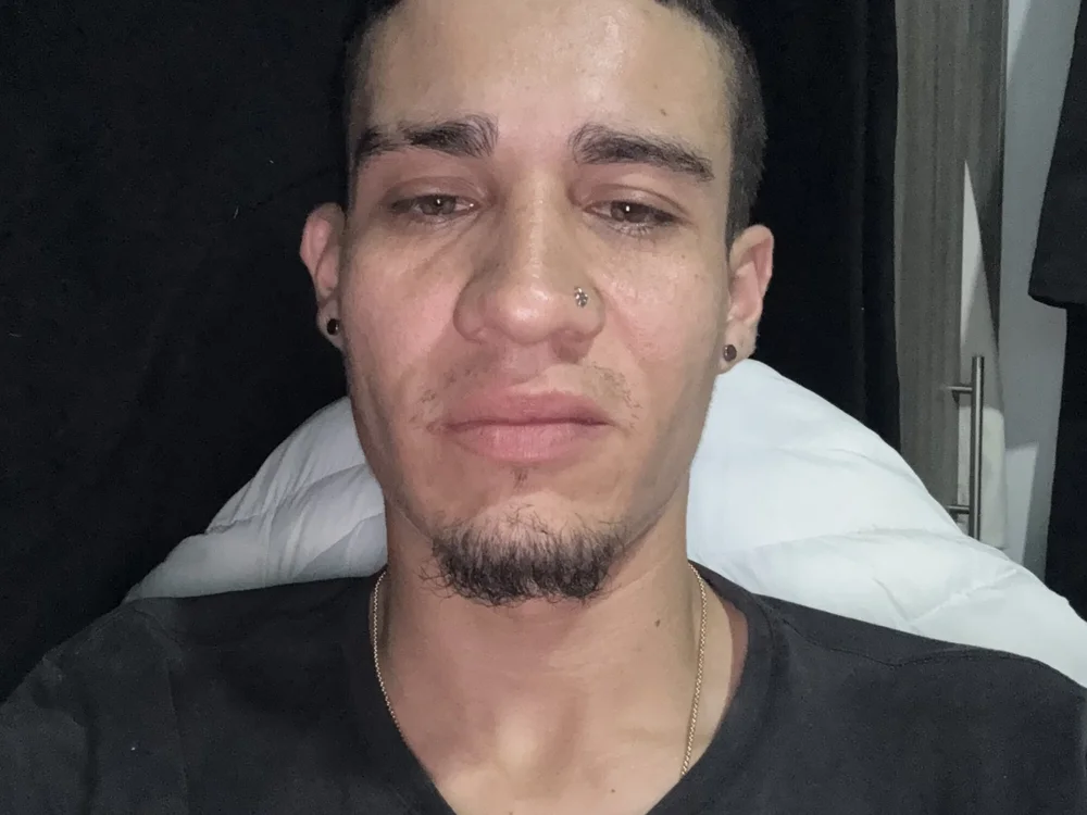 Офлайн-чат XXX lukepaterson