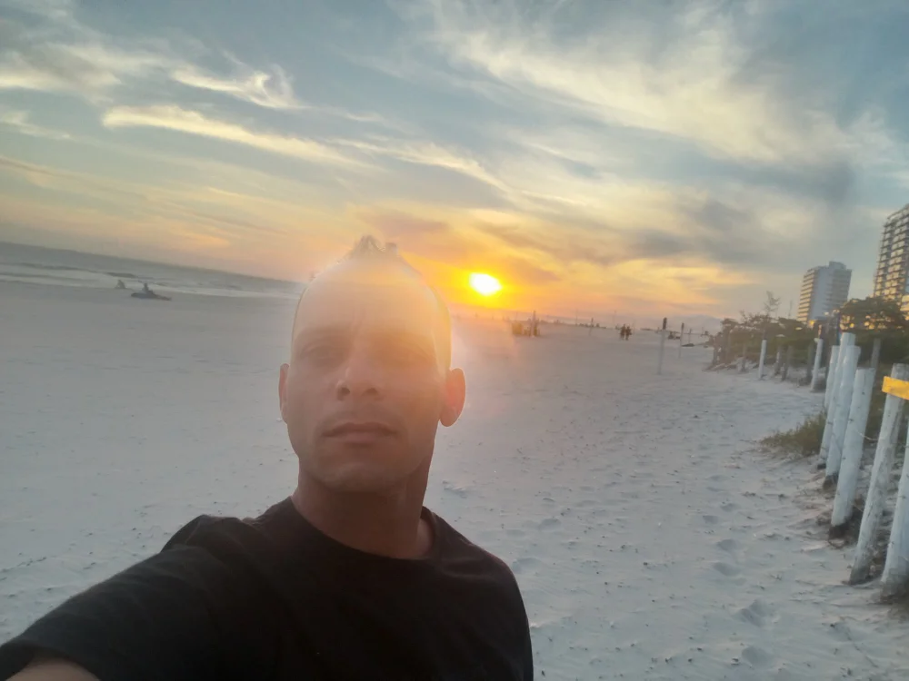 Chat +18 off-line de Cometa-24