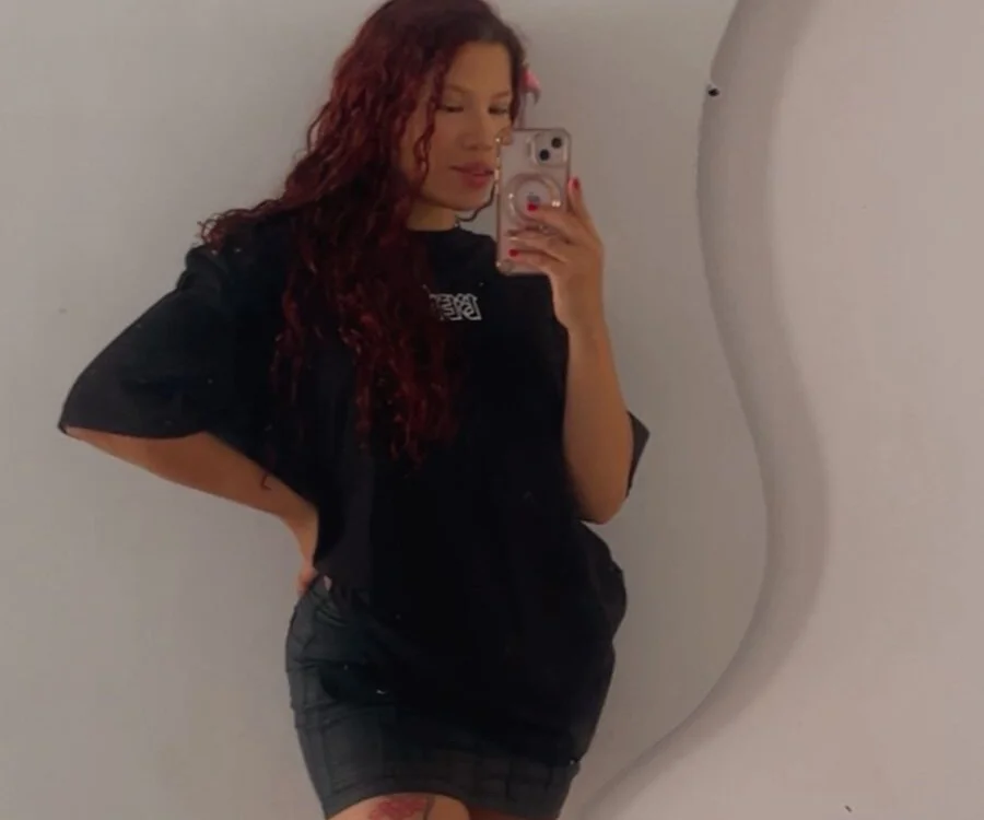 RED_VIOLETH offline XXX-chat