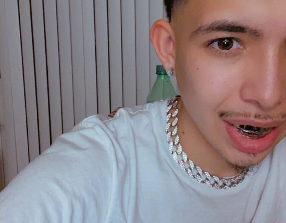 Daddyjaayy13's Offline Chat Room