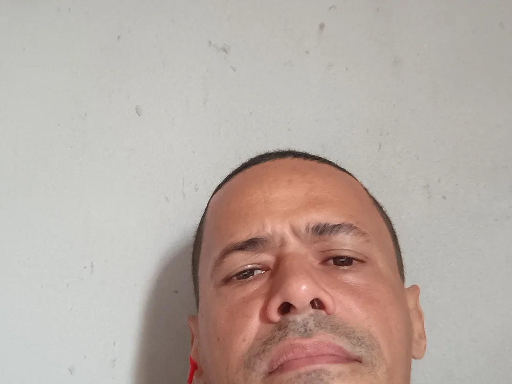 Erquinho74's Offline Chat Room