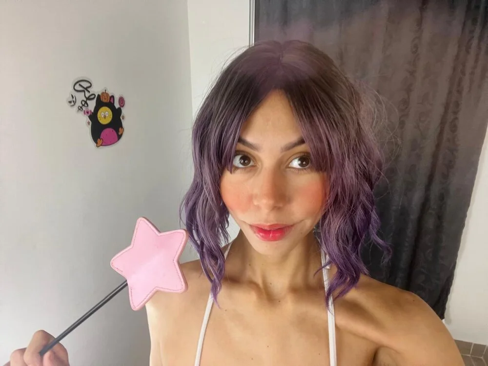 Offline XXX chat modela colette_e