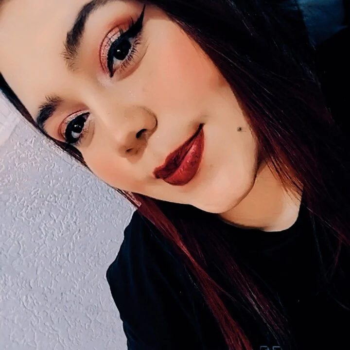 ZalomeBaker's Offline XXX Chat