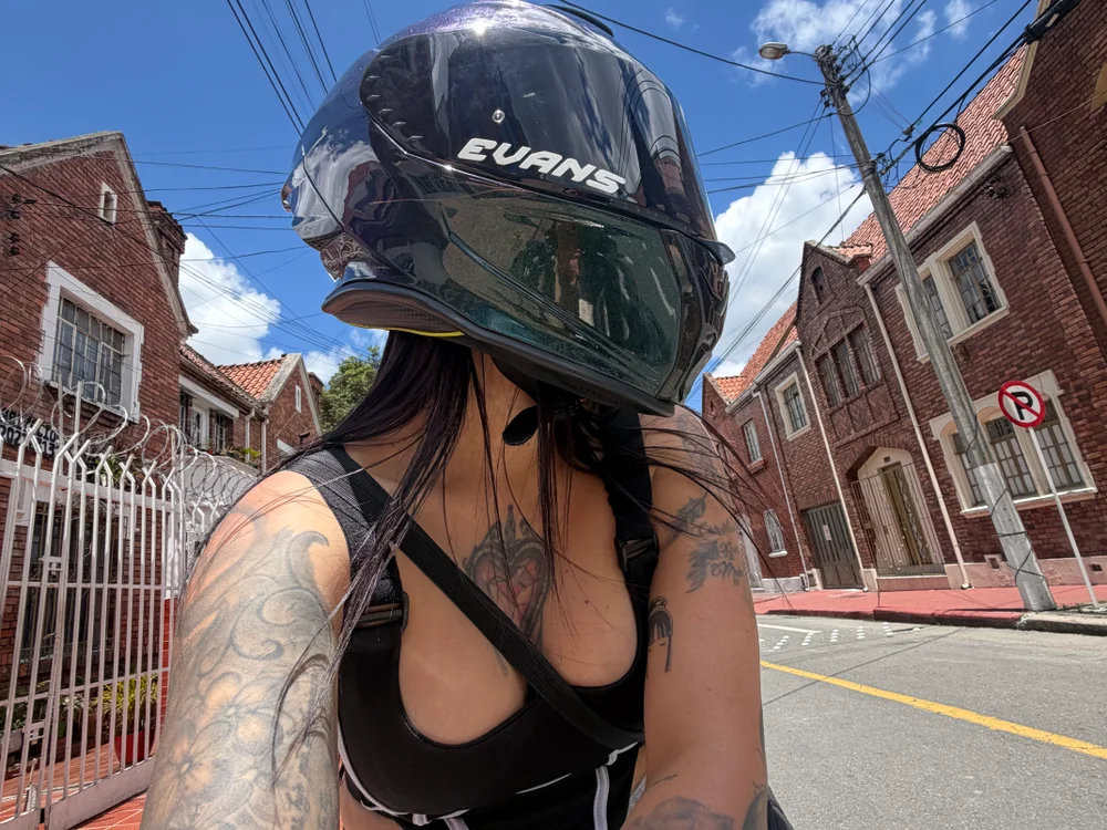 EmmyEvans1 offline XXX-chat