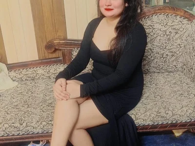 Miss__Kefla Female Blackhair Free Cam Striptease