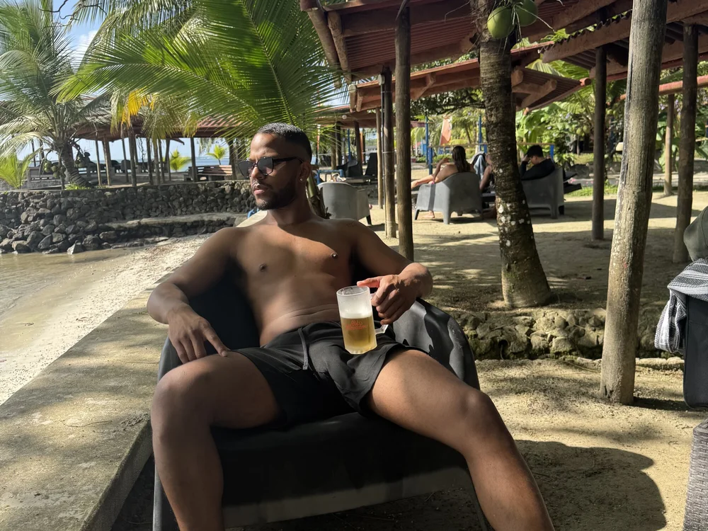 Castigador58's Offline Chat Room