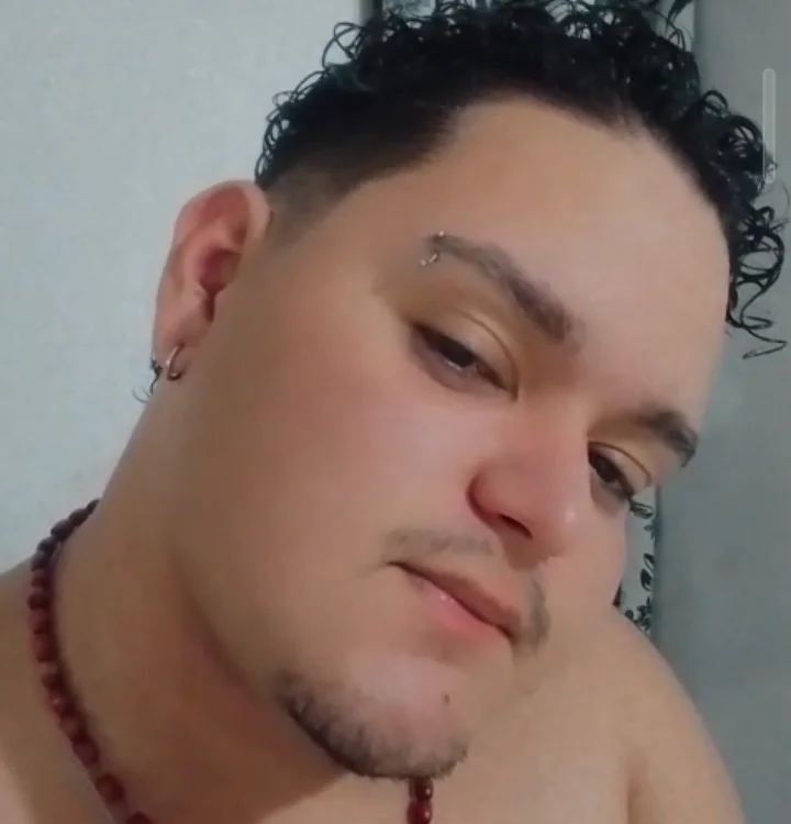 NovinhoGSG offline XXX-chat