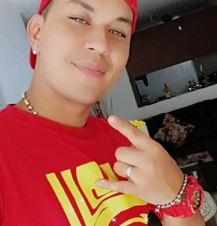 rocky_hot offline chatrum