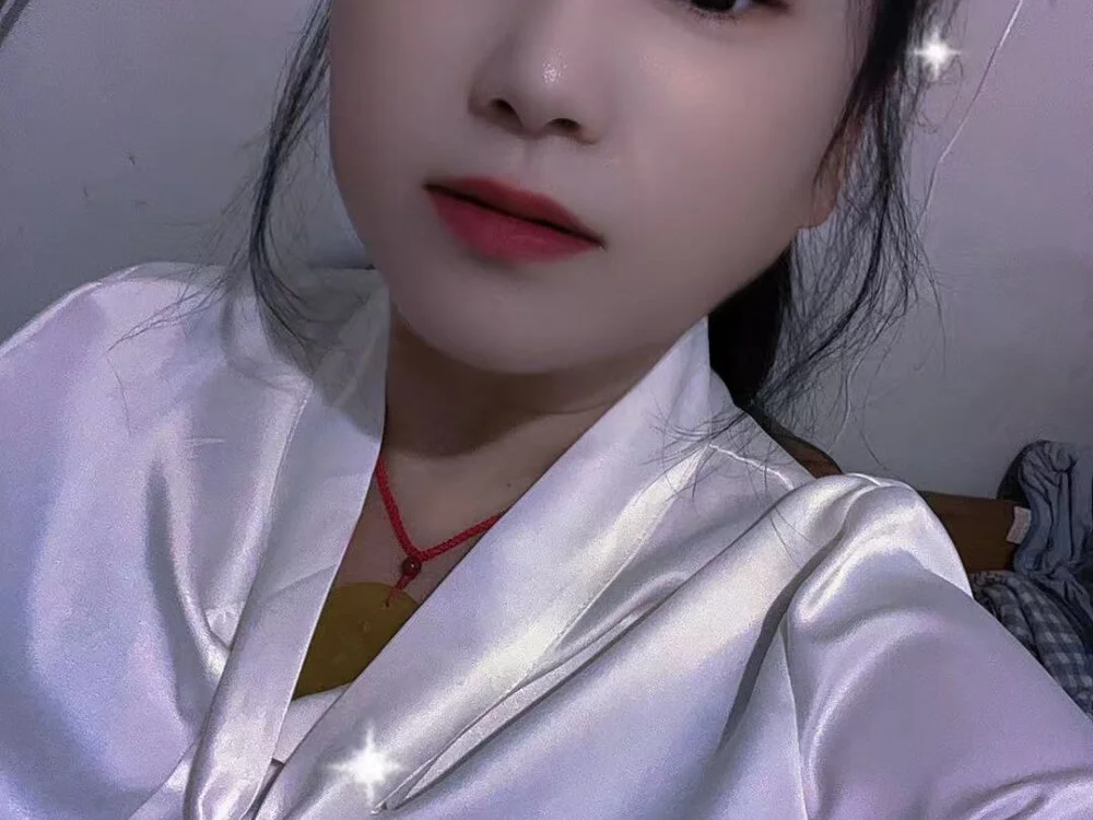 miyajunjun Adlı Modelin Çevrimdışı XXX Sohbeti