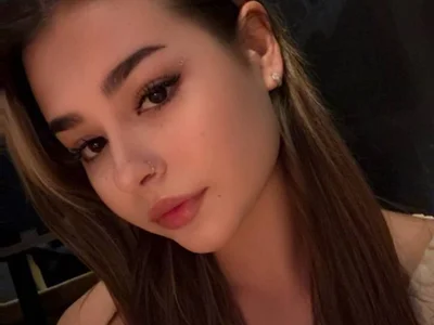 Karina_vibe on StripChat