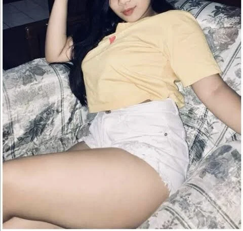 _BellaHotty_ Chat XXX offline