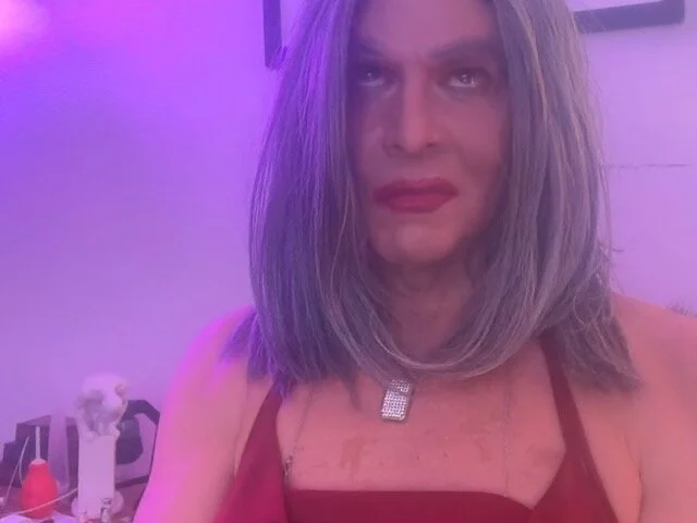 PeggySue_Astrid Offline XXX-Chat