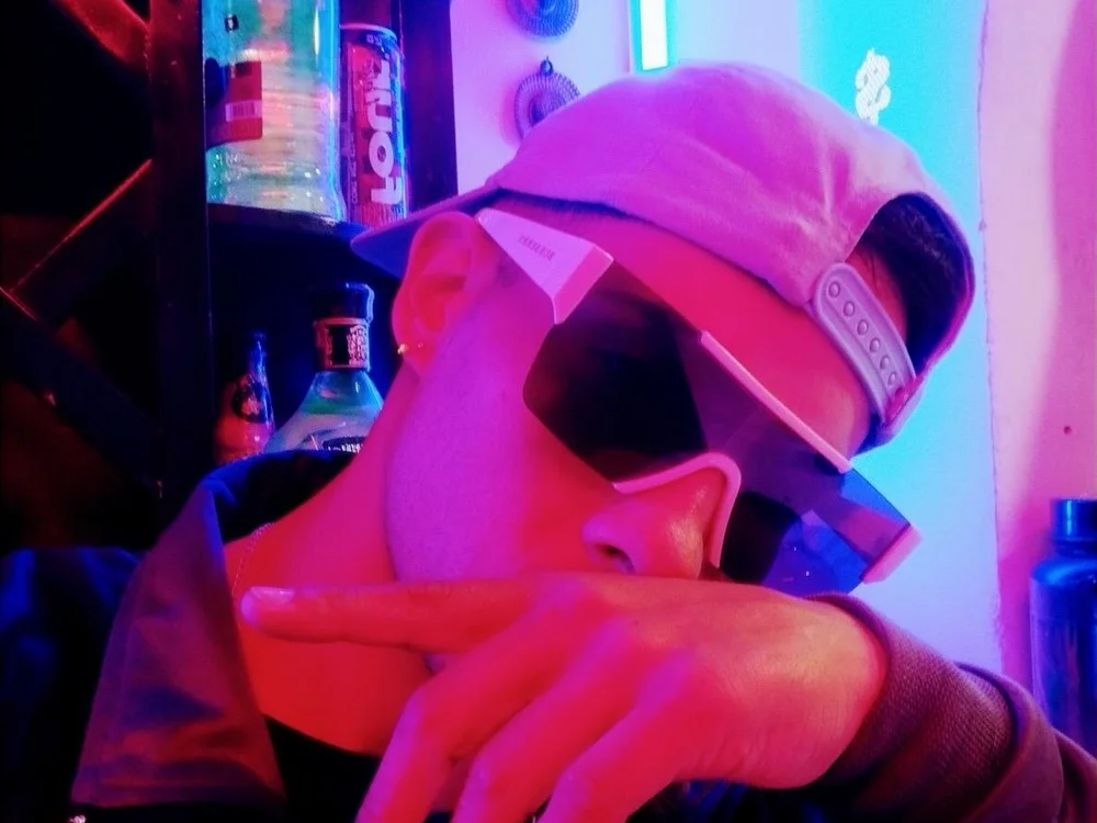 Richard9519's Offline Chat Room