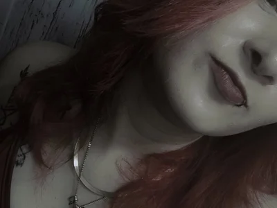 Lau_rousse - Girl 